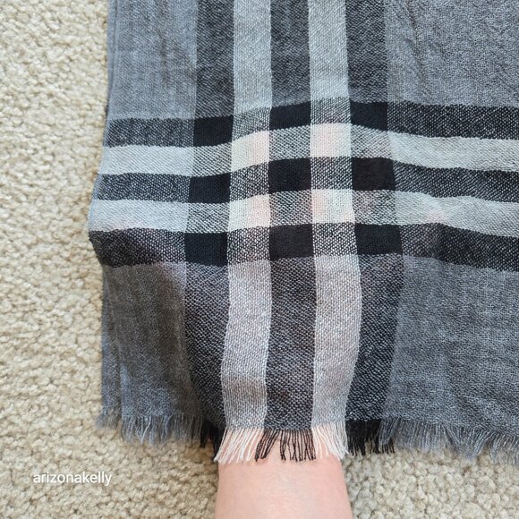 NWT Cashmere Plaid Lightweight Scarf FAIR TRADE Mary & Martha - Picture 11 of 11